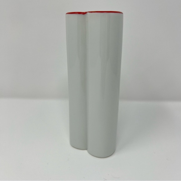 Lucie Sable Imports Japan “I Love You” Heart Shaped Vase 6” Tall Valentines - Picture 2 of 4